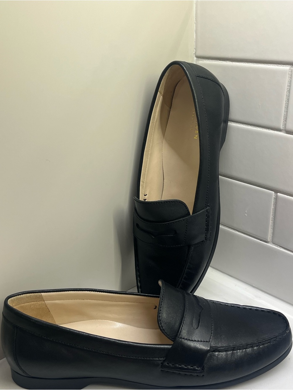 Cole Haan Emmons II Black Leather Penny Loafers Women’s 9.5B